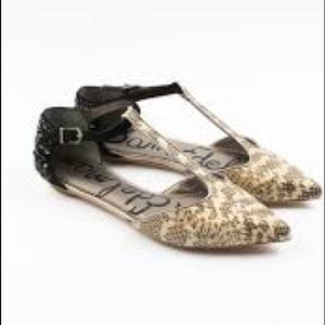 NWT Sam Edelman Colt flats